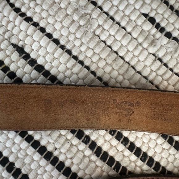 Levis - Picture 10 of 15